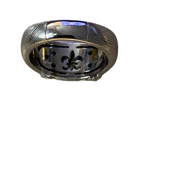 Judith Ripka Textured Woman’s Ring - Picture 7 of 7